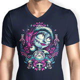 Christmas Ragdoll - Men's V-Neck