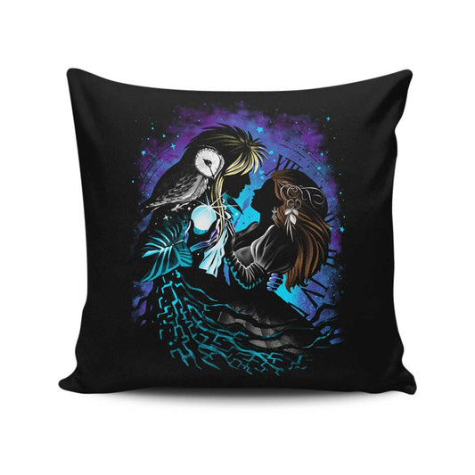 Labyrinth Love - Throw Pillow