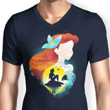 Sea Princess Silhouette - Men's V-Neck