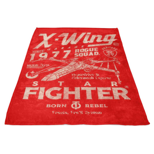 Star Fighter Garage - Fleece Blanket