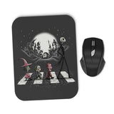 Halloween Road - Mousepad