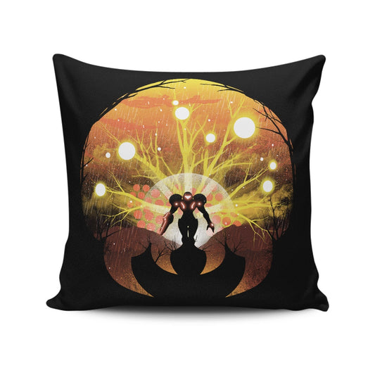 Hunt the Sun - Throw Pillow