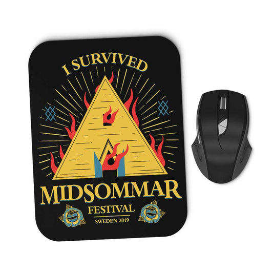 I Survived Midsommar - Mousepad