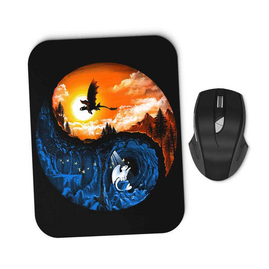 The Hidden World - Mousepad