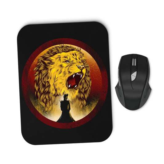 The Queen Regent - Mousepad